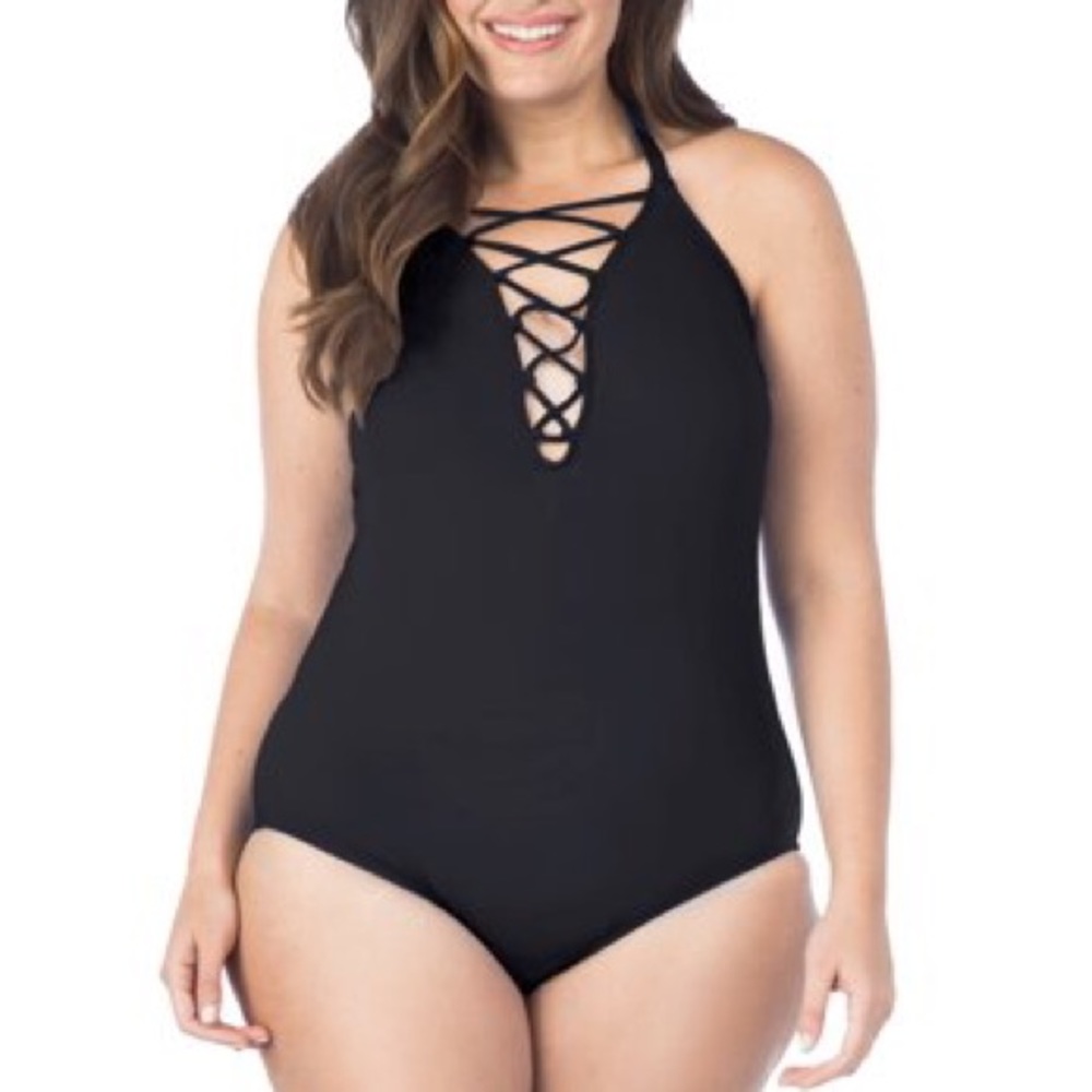 La Blanca Island Goddess Plus Lace Up